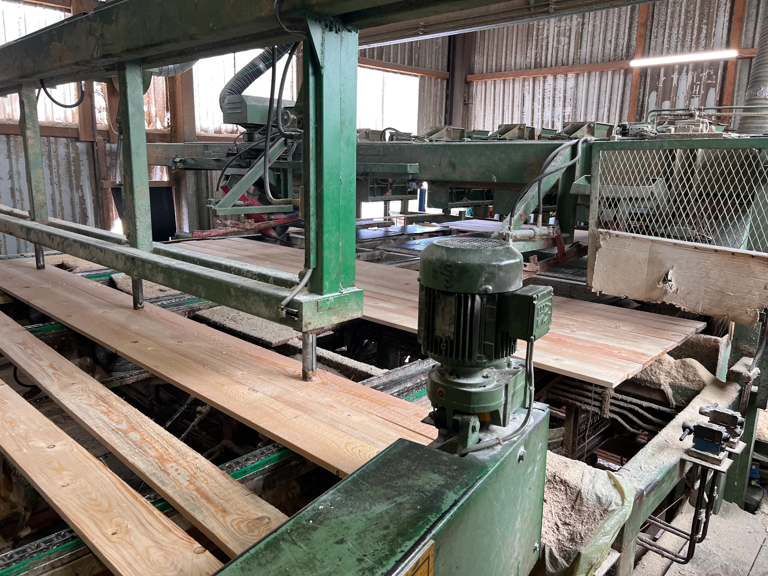 Lumber sorting line - Image 5