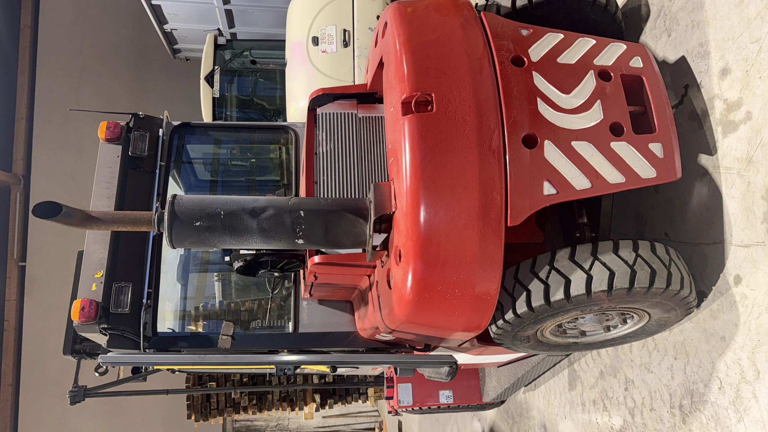 KALMAR DCE 60-6 front loader - Image 7